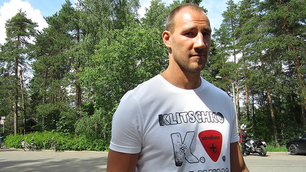 Jarno Rosberg viihtyi harjoitusleirillään.