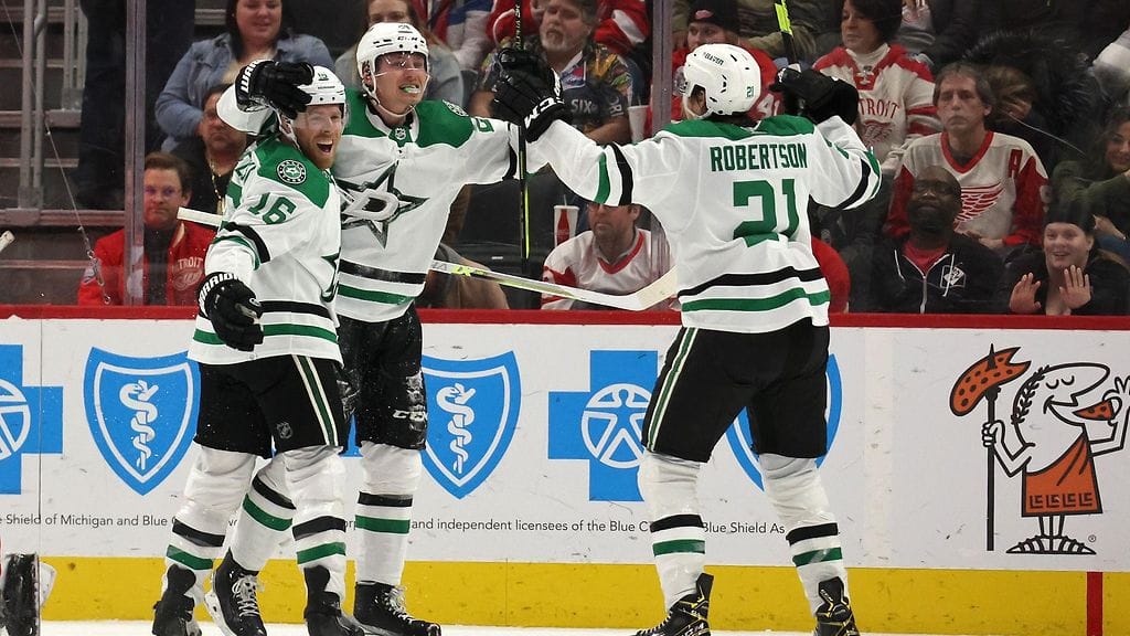 Roope Hintz ratkaisi jatkoajalla voiton Dallas Starsille Detroit Red Wingsin vieraana.