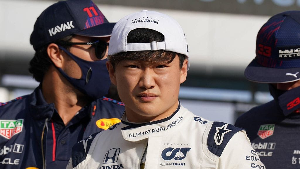 Yuki Tsunodan puhelimessa odotti yllätys.