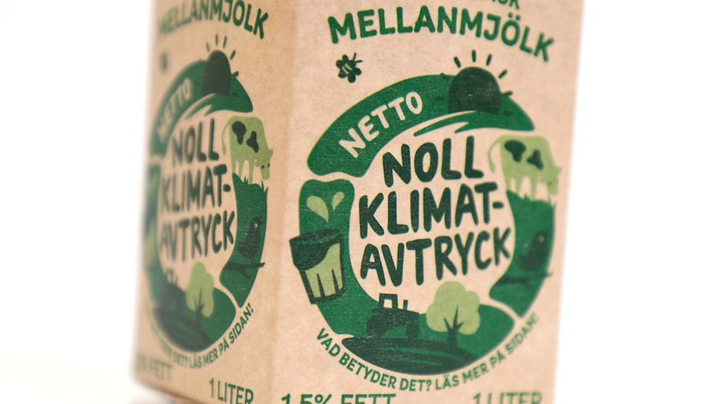 Arlan luomumaitopurkeissa on ollut ”netto noll klimatavtryck” -merkintä näkyvällä paikalla.