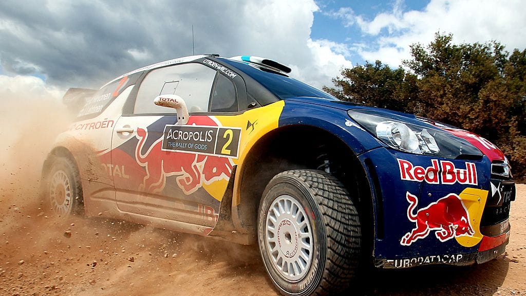 Mikko Hirvonen vauhdissa Kreikan MM-rallissa.