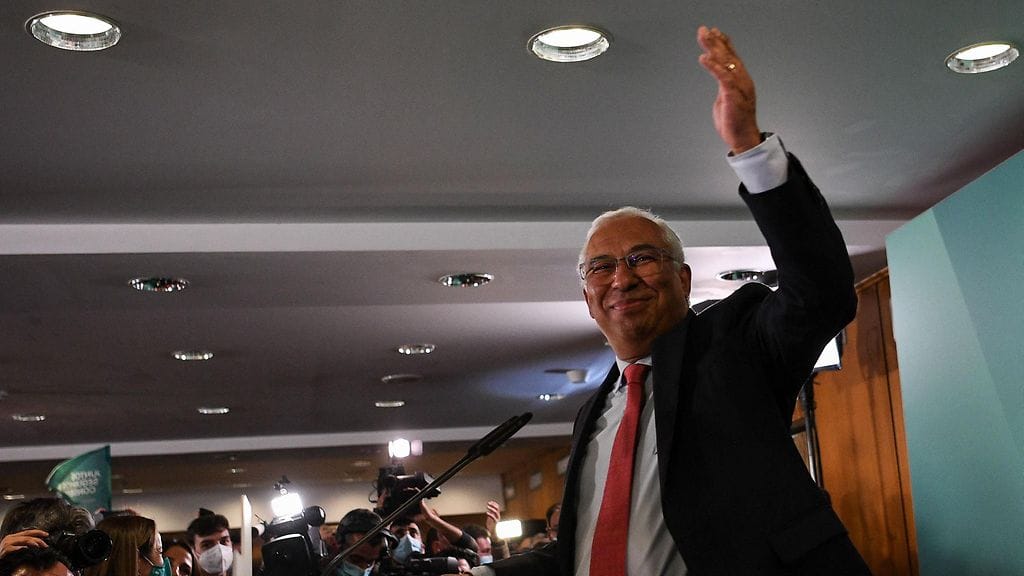 Portugalin pääministeri Antonio Costa juhli vaalivoittoa.