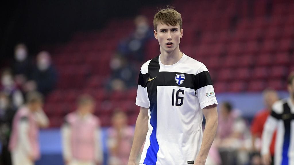 20-vuotias Henri Alamikkotervo lukeutui EM-turnauksessa Suomen parhaisiin pelaajiin.