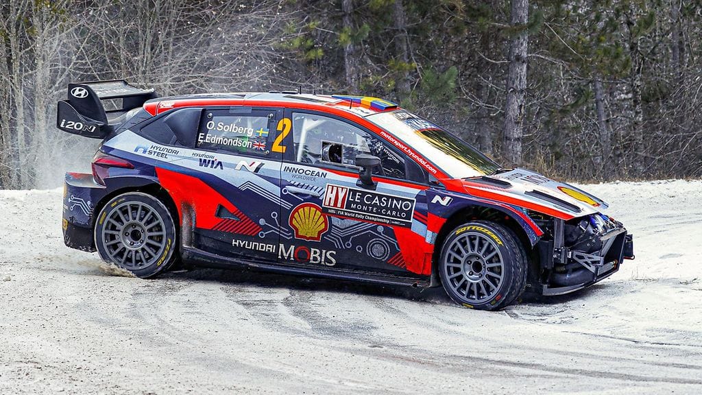Thierry Neuville vauhdissa Monte Carlon MM-rallissa.
