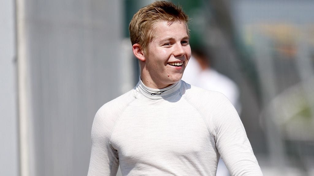 Aaro Vainio ajoi ensimmäistä kertaa pisteille Formula Renault 3.5 -luokassa.