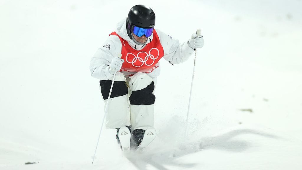 Jimi Salonen eteni suoraan kilpailuun miesten kumparelaskun ensimmäisestä karsinnasta.