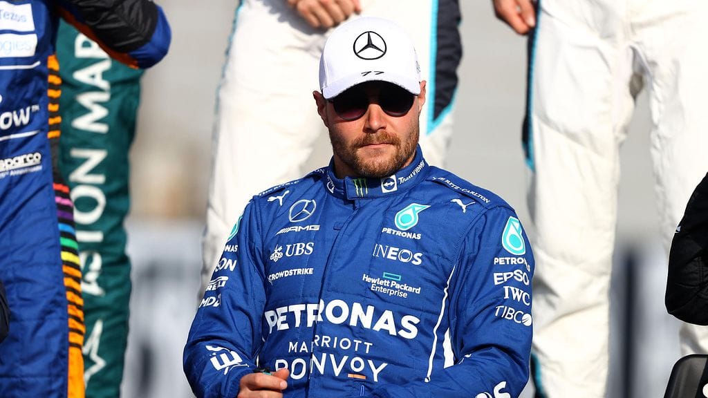 Valtteri Bottas ei pääse osallistumaan odotettuun autourheilukisaan.