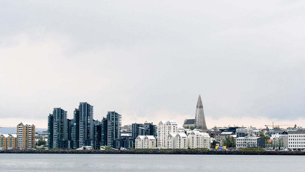 Kuvituskuva Reykjaviksista.