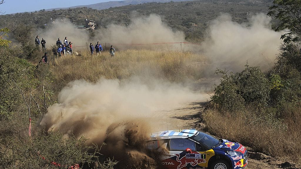 Sebastien Loeb vauhdissa Argentiinassa.