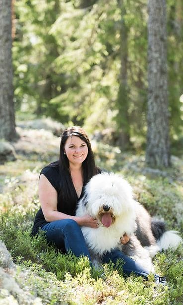 Anna Sydänheimo. Kuvaajana Elli Halonen