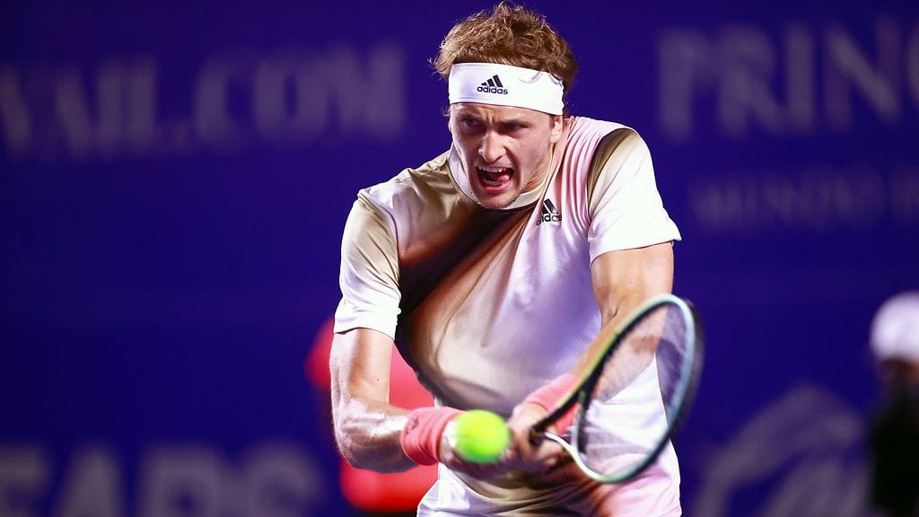 Alexander Zverev raivostui nelinpelitappion jälkeen.