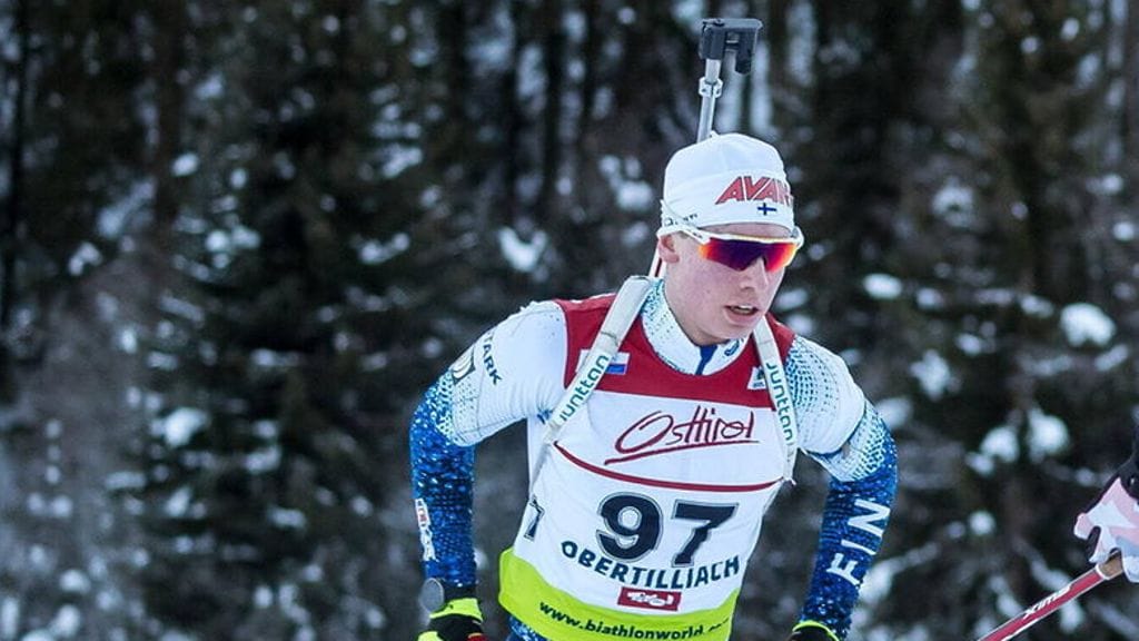 Arttu Heikkinen voitti maailmanmestaruuden yli puolentoista minuutin erolla.