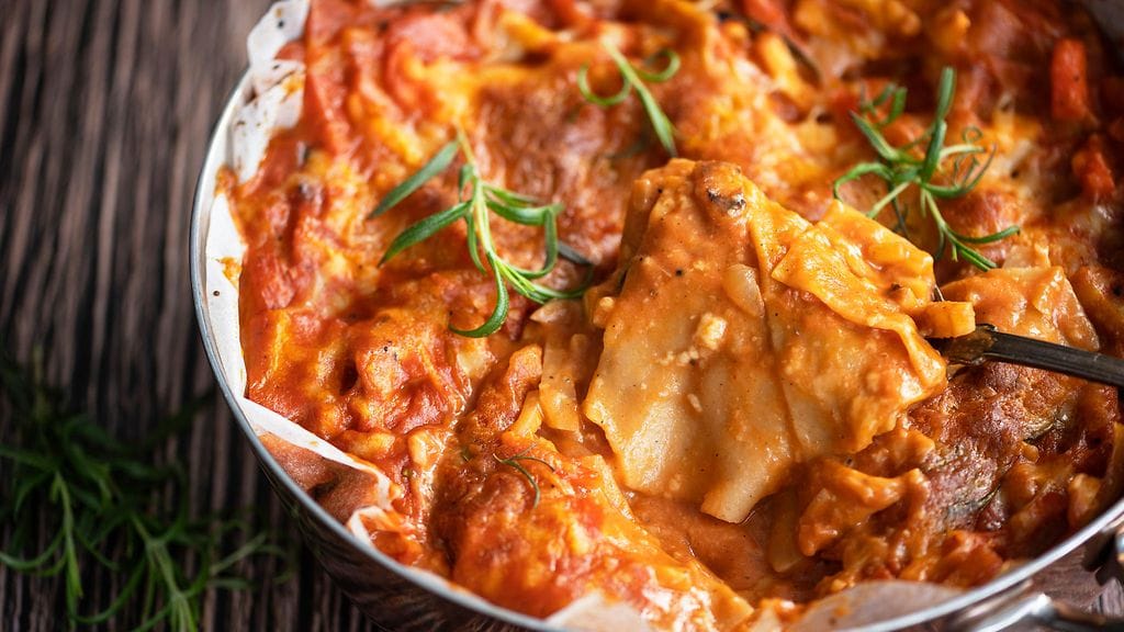 Testaa Katin juureslasagne.