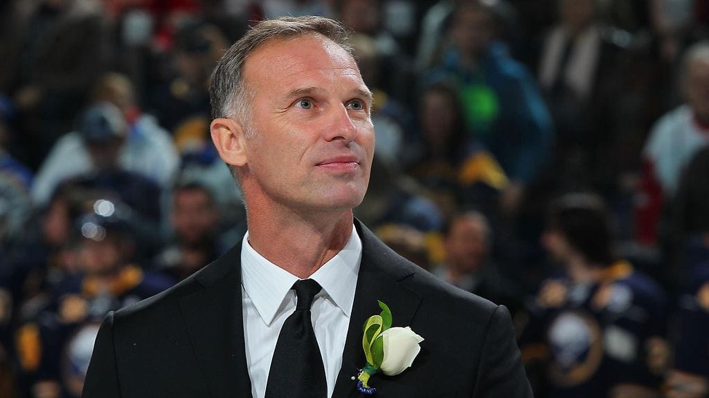 Dominik Hasek ei sallisi venäläisten NHL-pelaajien osallistumista Prahan NHL-otteluun.