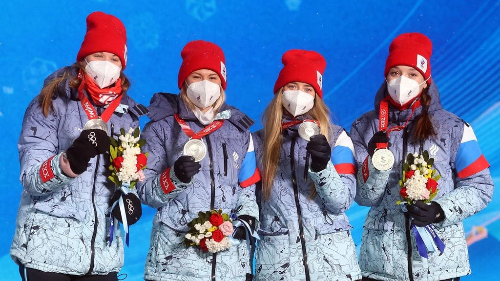 Venäjän olympiakomitean joukkue voitti hopeaa Pekingin kisojen ampumahiihtoviestissä.