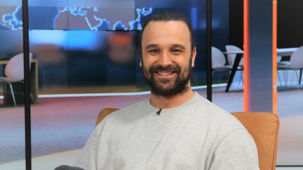 Mikko Parikka näyttelee Salatut elämät -sarjassa Jiri Viitamäkeä