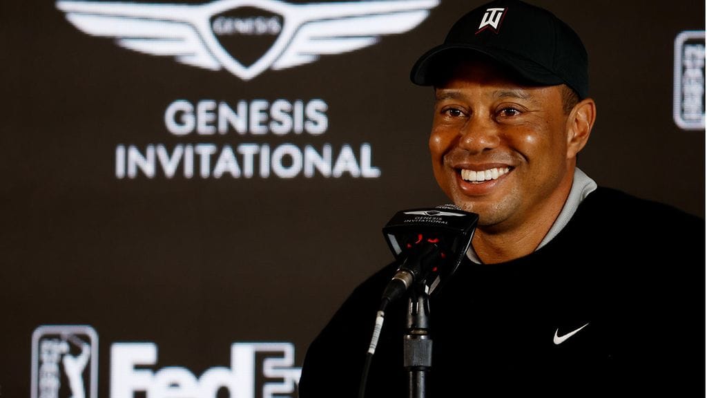 Tiger Woods yrittää vielä palata ainakin osittain huippugolfin pariin.