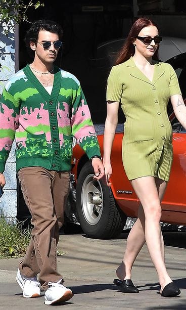 Joe Jonas, Sophie Turner (1)