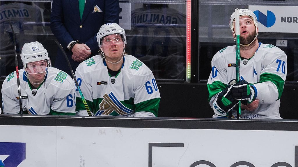 Sakari Manninen (vas.) ja Teemu Hartikainen (oik.) seurasivat Markus Granlundin esimerkkiä ja jättivät KHL-seuransa.