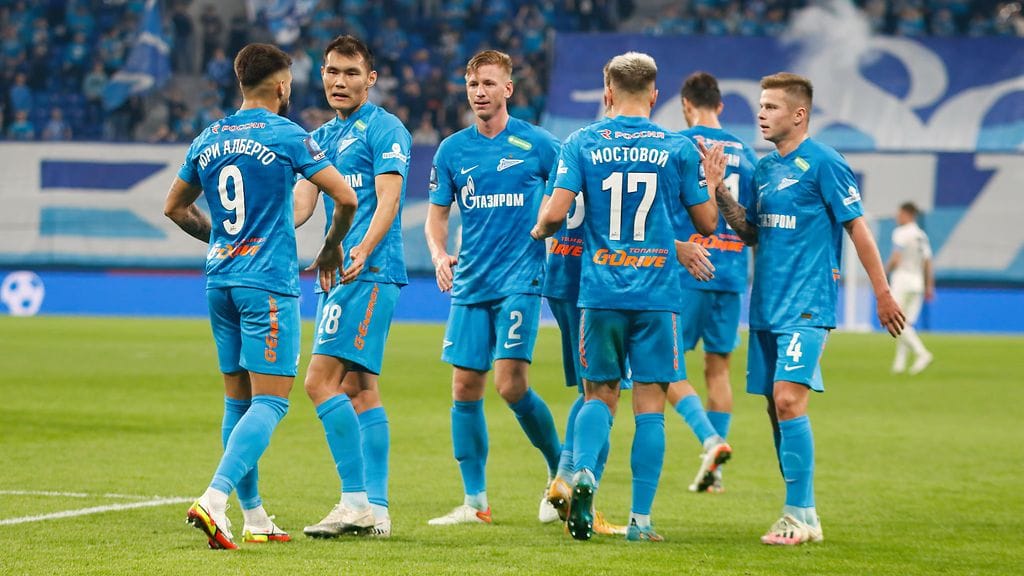 Pietarin Zenitissä pelaa kahdeksan ulkomaalaista vahvistusta venäläispelaajien lisäksi.