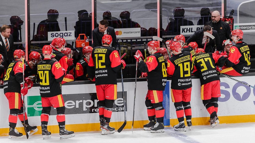 Jokerit vetäytyi KHL:stä ennen pudotuspelien alkua.