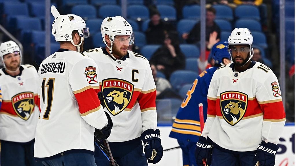 Aleksander Barkov hääri joukkueensa tehokkaimpana Buffaloa vastaan.