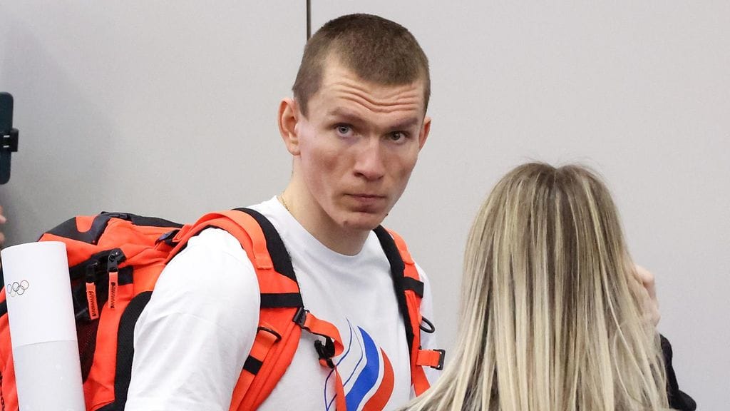 Aleksandr Bolshunov kohautti hiihtopiirejä sopimattomana pidetyllä sosiaalisen median julkaisullaan.