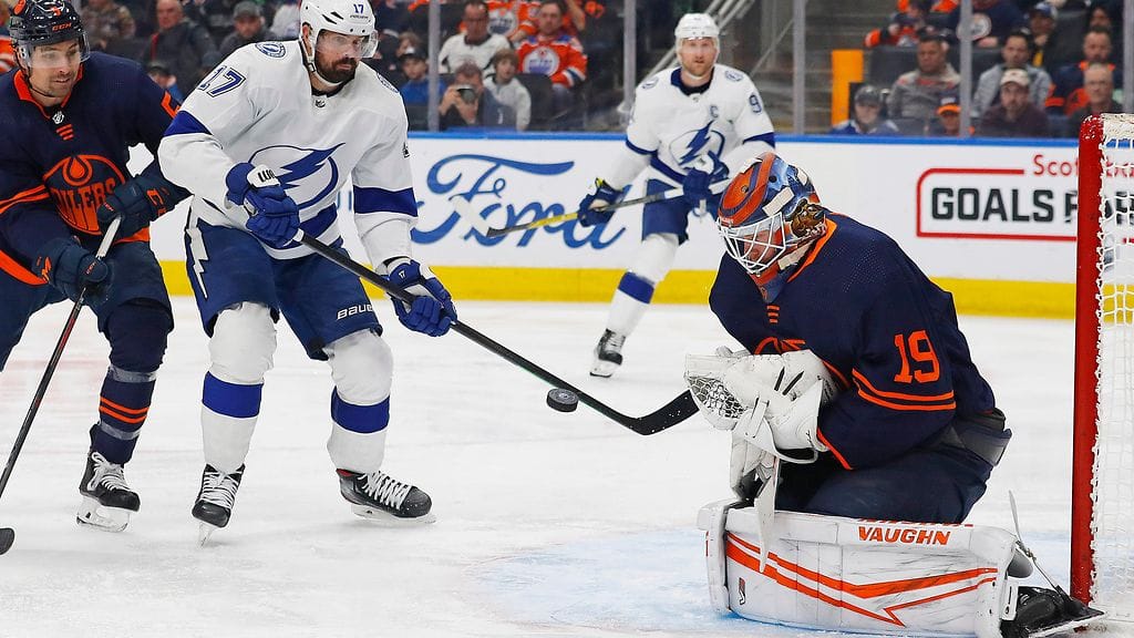 Mikko Koskinen oli varmassa torjuntavireessä Edmontonin kukistaessa Tampa Bayn 4-1.