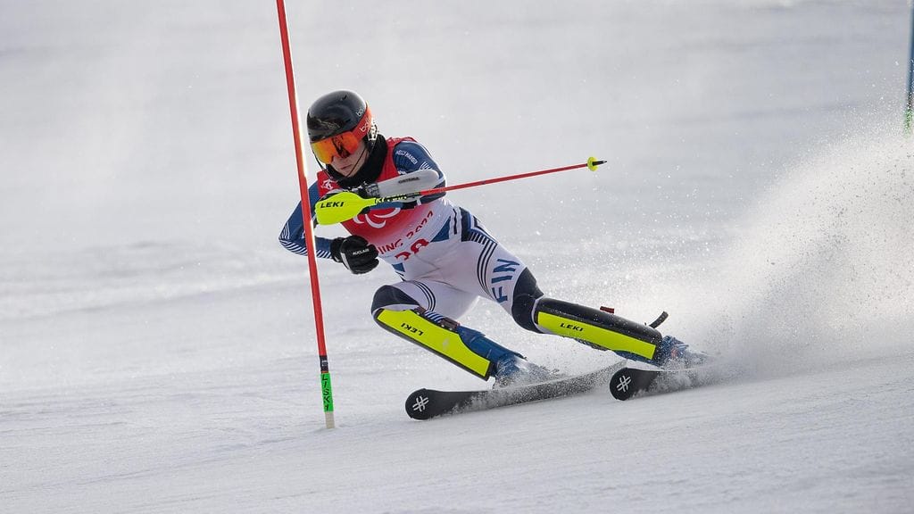 Santeri Kiiverin pujottelu päättyi keskeytykseen toisella kierroksella.