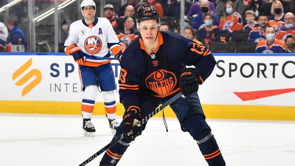 Jesse Puljujärvi on palaamassa NHL-kaukaloon alavartalovamman jälkeen.