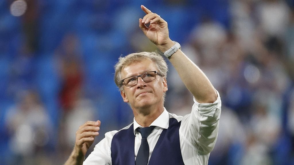 Markku Kanerva jatkaa maajoukkueen päävalmentajana.