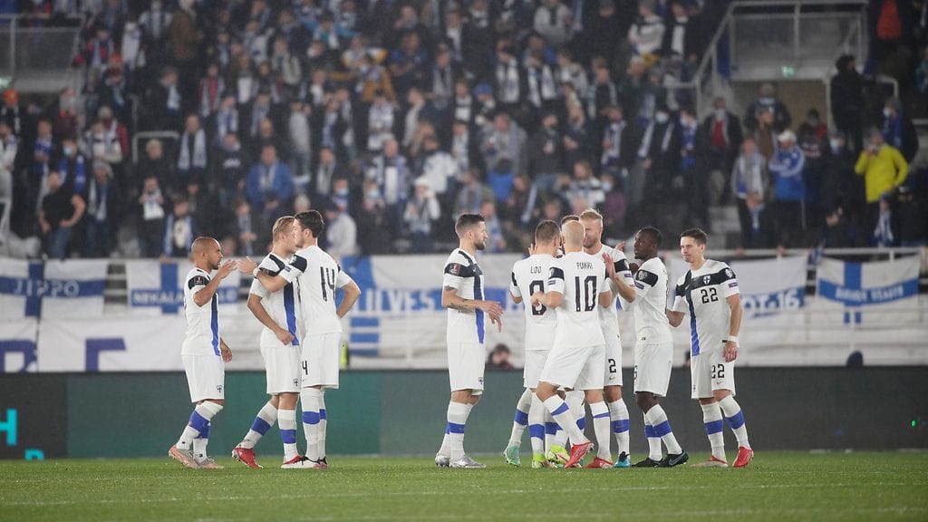 Huuhkajat leireilee maaliskuun lopulla Espanjassa.