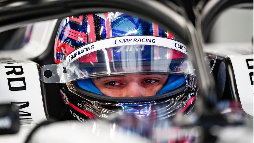 Aleksandr Smoljar ajaa viikonloppuna alkavalla Formula 3 -kaudella.