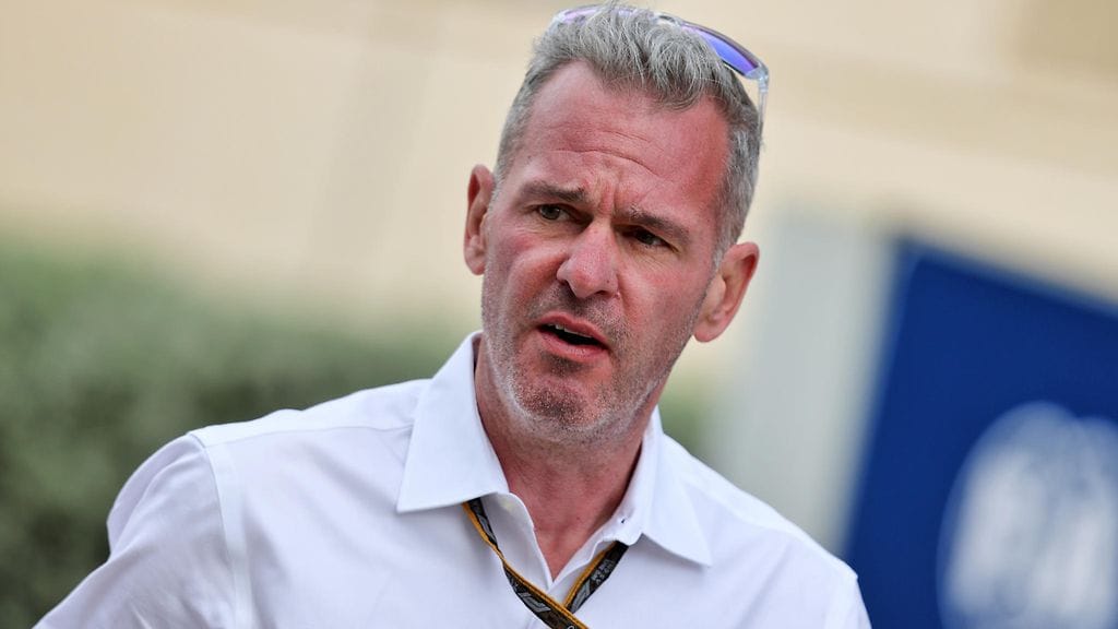 Niels Wittich on F1:n uusi kilpailunjohtaja. Hänen kanssaan tehtävää hoitaa Eduardo Freitas.