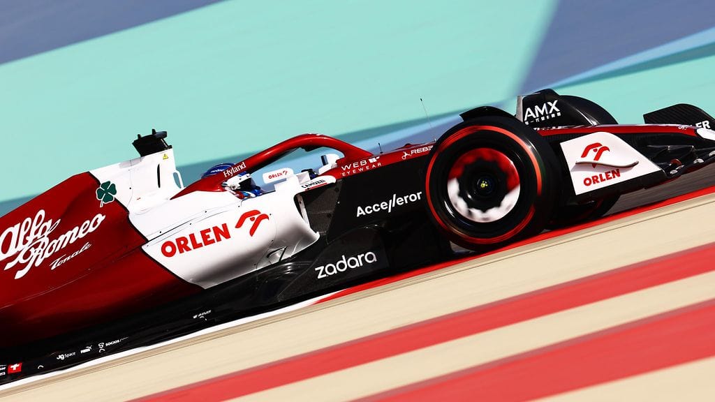 Valtteri Bottas oli kuudes aika-ajoissa Bahrainissa.