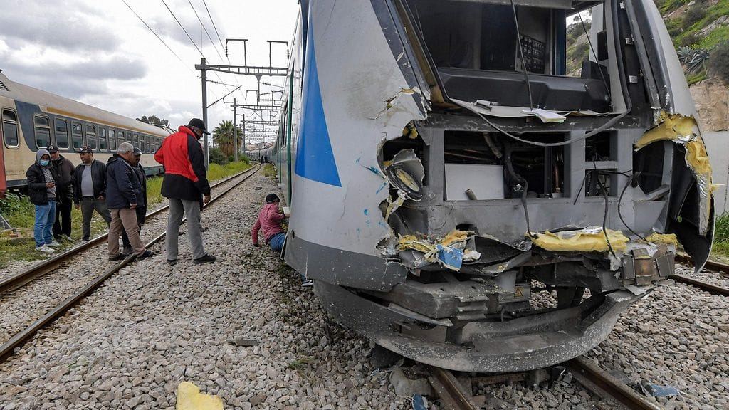 Yhteentörmäys sattui Jbel Jelloudin alueella Tunis-kaupungin eteläpuolella.