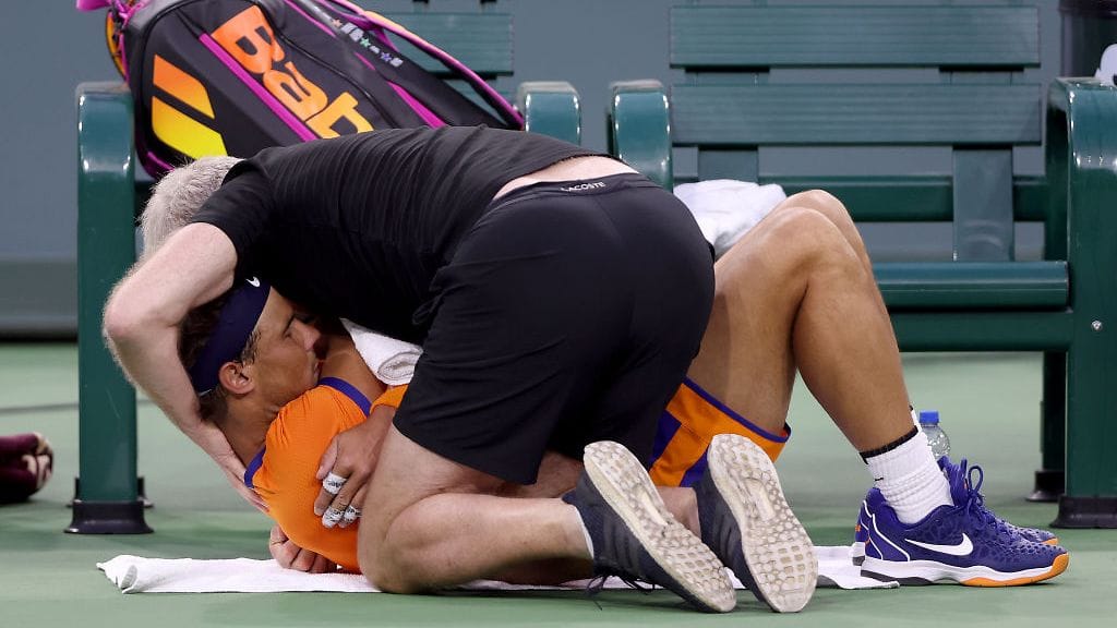 Rafael Nadal tarvitsi fysion apua Indian Wellsin finaalissa.