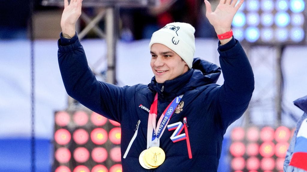 Kaksinkertainen olympiavoittaja Jevgeni Rylov kohahdutti osallistumisellaan Vladimir Putinin tukitilaisuuteen. Häntä ei kesän MM-kisoissa tulla näkemään.