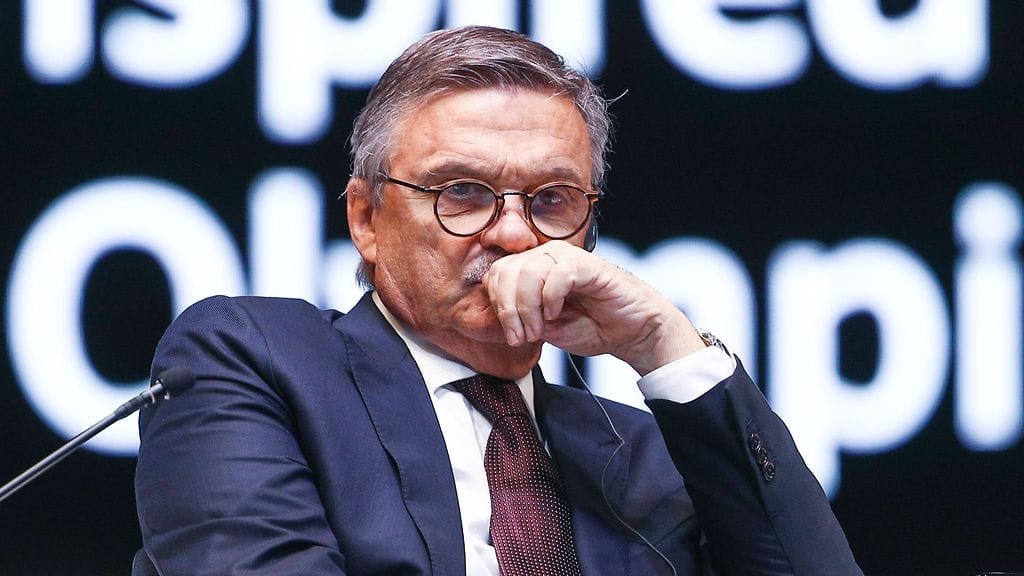 René Fasel johti IIHF:ää 27 vuotta viime vuoteen saakka. Hän on kiistänyt pestin KHL:n kanssa.