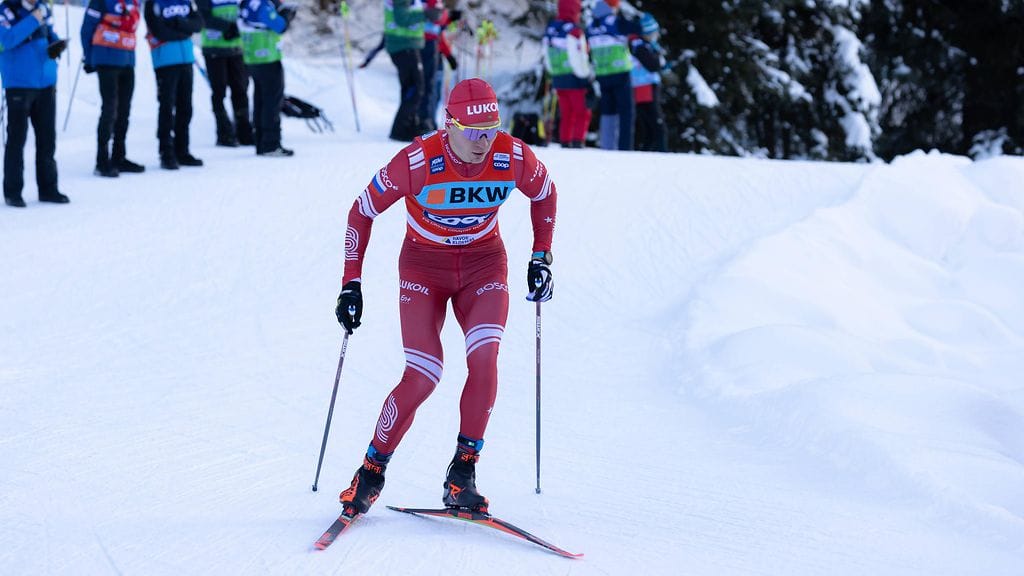 Aleksandr Bolshunovin ja muiden venäläishiihtäjien maailmancupkausi jäi kesken, kun FIS sulki heidät kansainvälisistä kilpailuista.