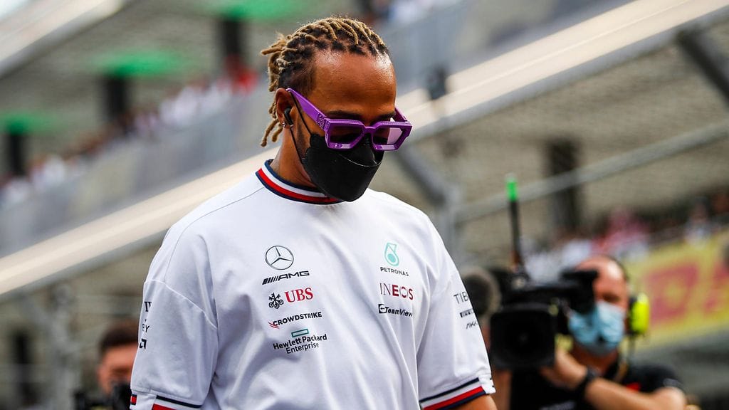 Lewis Hamilton on tehnyt pitkään yhteistyötä Mercedeksen kanssa.