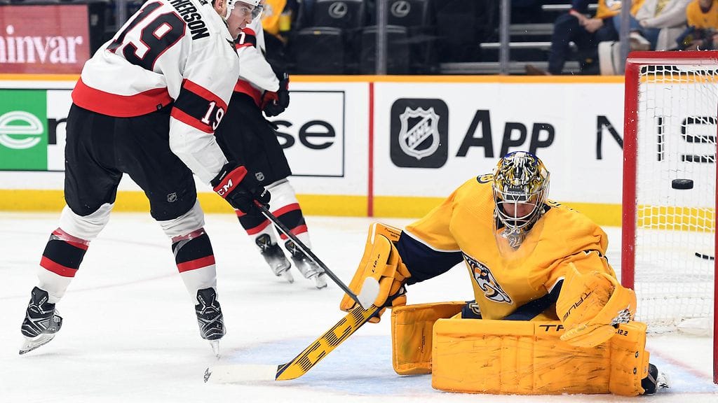 Juuse Saros pysäytti Drake Bathersonin komeasti.