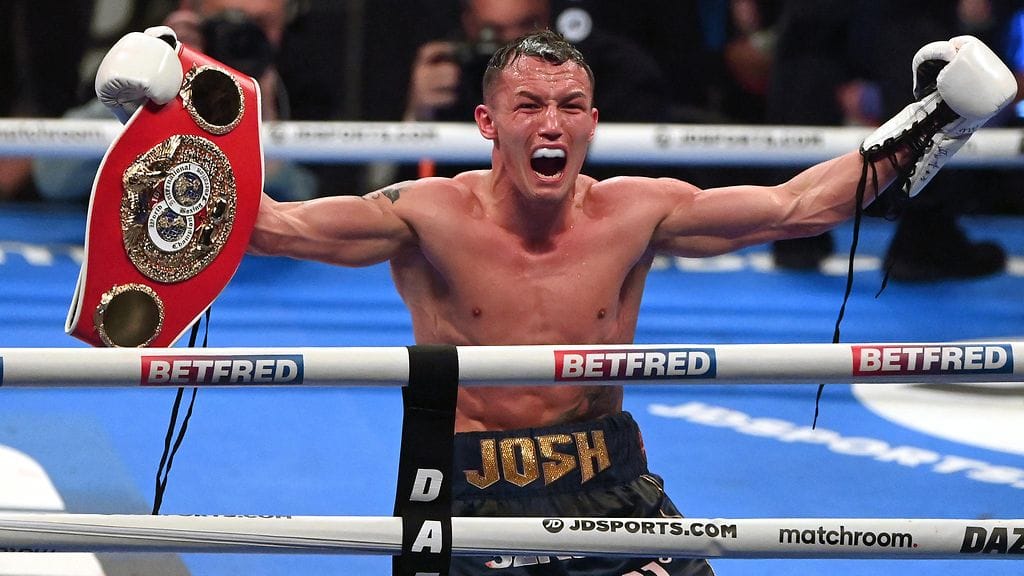 Josh Warrington juhli IBF:n höyhensarjan MM-titteliä.