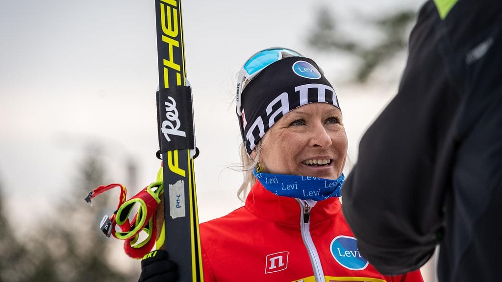 Riitta-Liisa Roposta ei nähdä enää kansainvälisillä hiihtoladuilla, kertoo Yle.