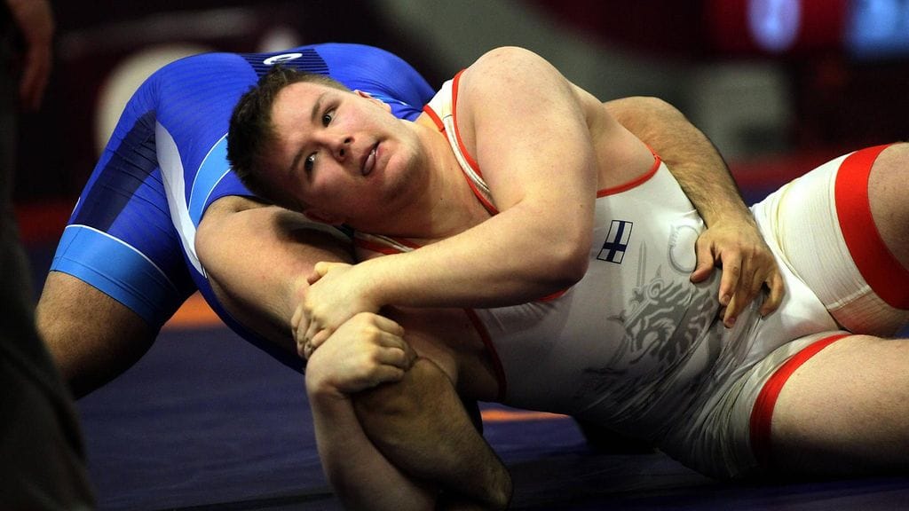 Konsta Mäenpää taistelee EM-pronssista.