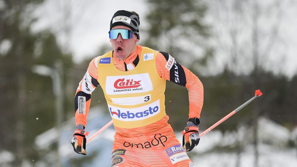 Markus Vuorelan hiihti lauantaina SM-kultaa Jämin Jänteen viestijoukkueessa.