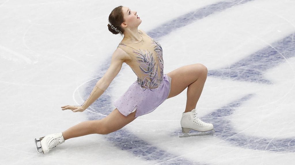 Suomen Jenni Saarinen MM-jäillä Ranskan Montpellierissä viime maaliskuussa.