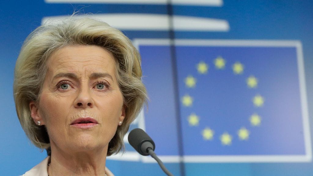 Ursula von der Leyen maaliskuussa 2022.