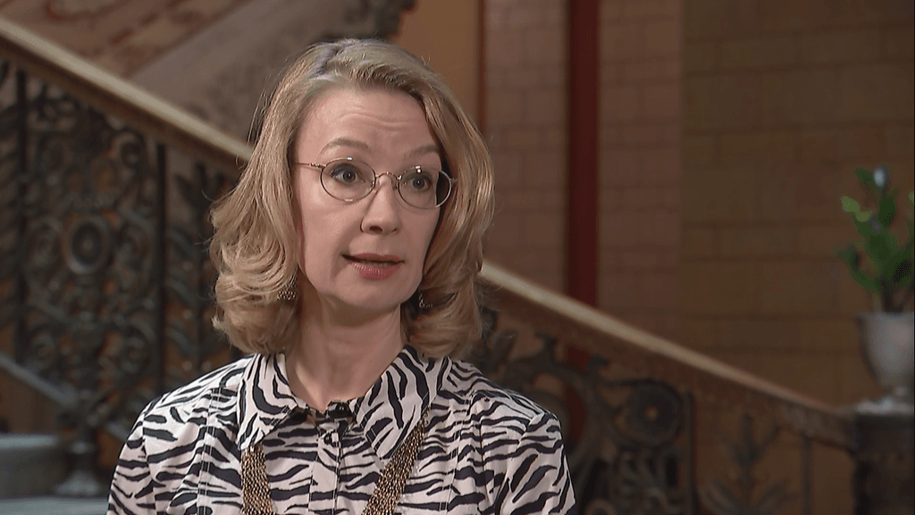 Eurooppa- ja omistajaohjausministeri Tytti Tuppurainen (sd.) toivoo selkeitä ja yhtenäisiä linjauksia ruplissa maksamisesta.