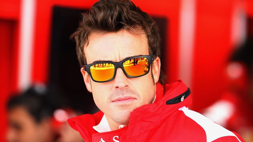 Fernando Alonso sai apua tallikaveriltaan